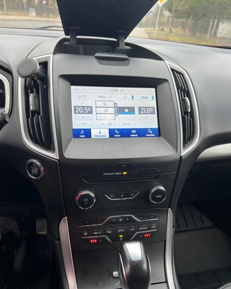 Ford EDGE cena 70999 przebieg: 152000, rok produkcji 2017 z Gołdap małe 191